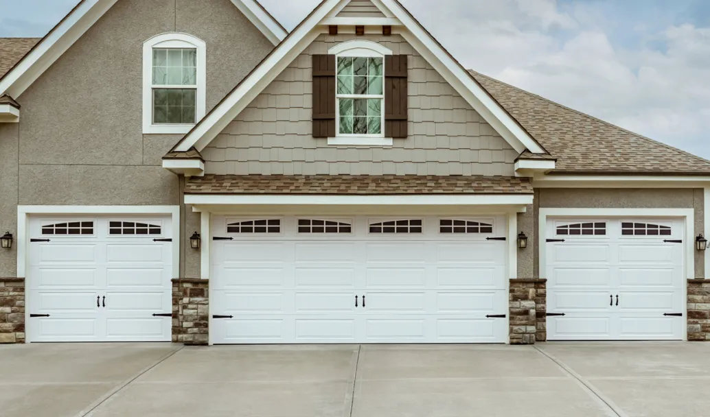 Regal Classic Long, 9' x 8', 18' x 8' and 9' x 8', White, windows with Double Stockton Arch Inserts