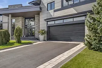 Vantage Plank, 20' x 8', Carbon Oak HD Wood Tone door. Novatech's Uno entry door.