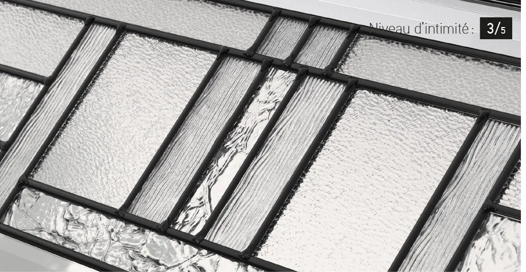 Le vitrail Cachet offre un design unique fait de 4 verres pour une élégance remarquable
